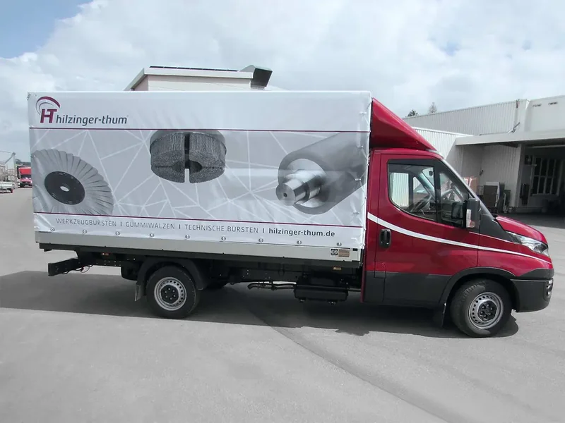 Logistica — Immagine ufficiale Hilzinger–Thum 1